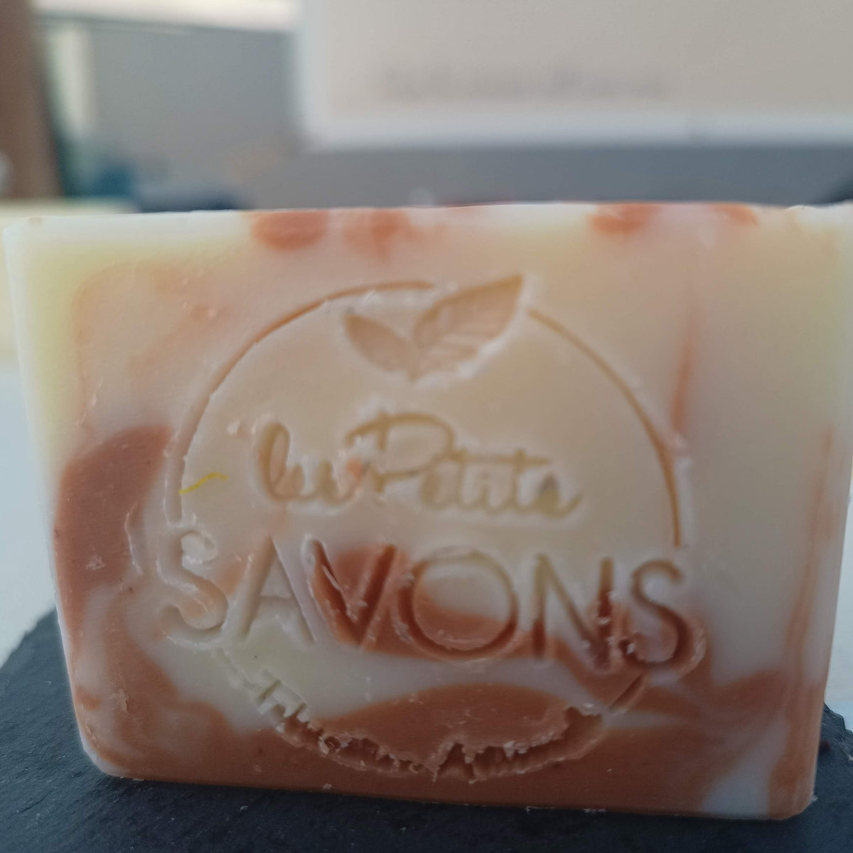 Savon naturel surgras sans huile essentielle amande douce et argile - Les Petits Savons