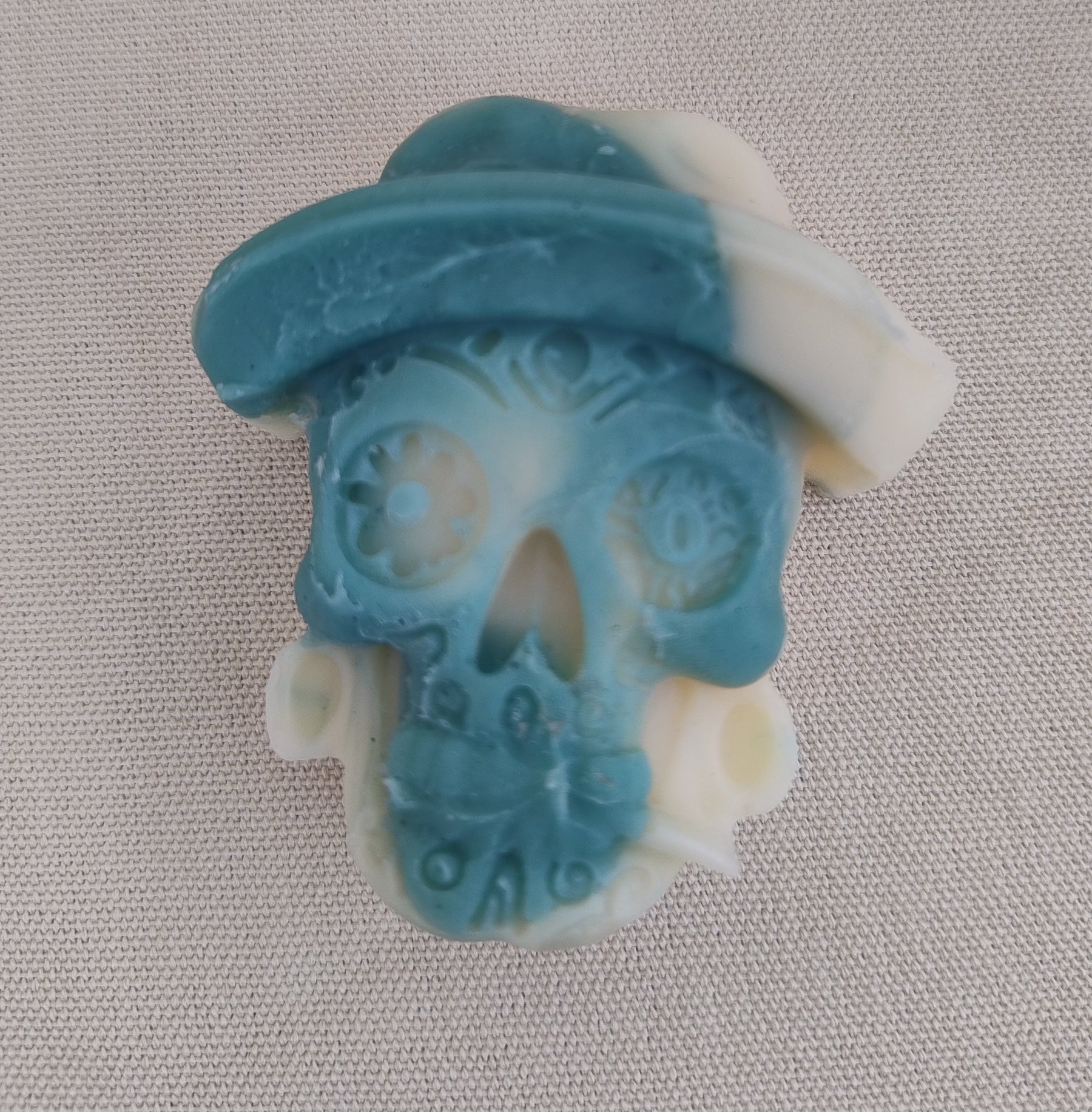 Savon verveine exotique tête de mort chapeau marin