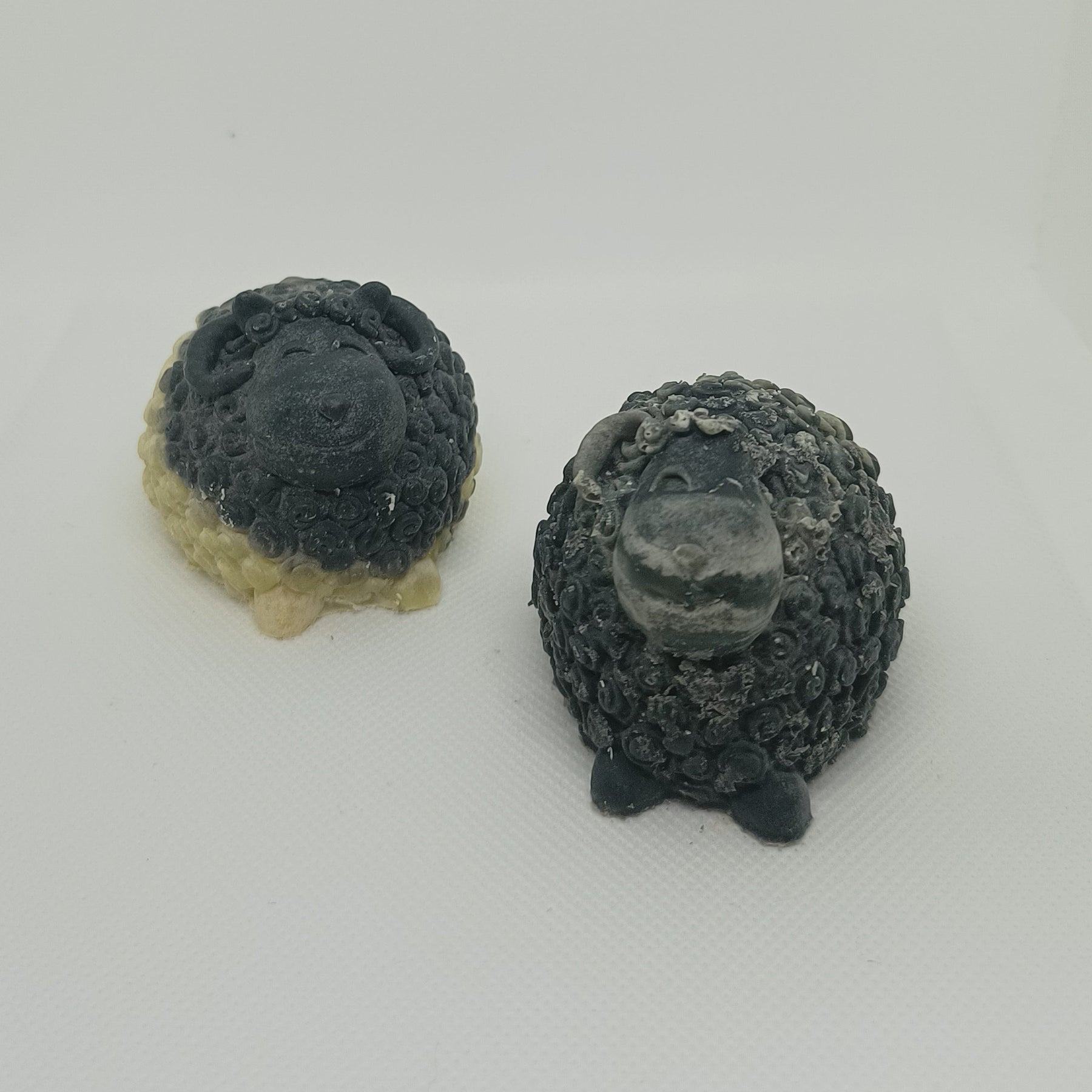 savon à froid avocat et charbon odeur vétiver
