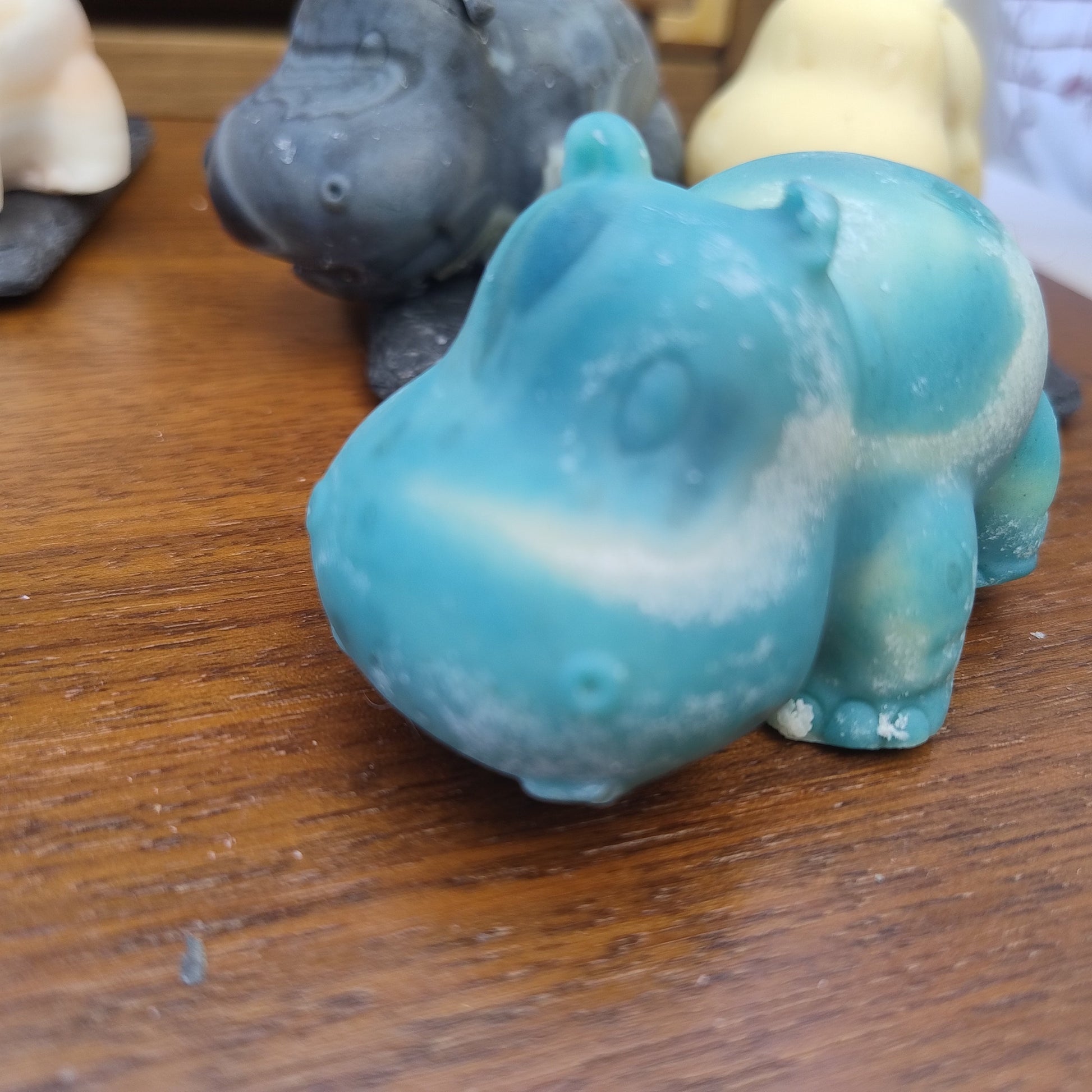 Savon naturel surgras verveine en forme d'hippopotame 