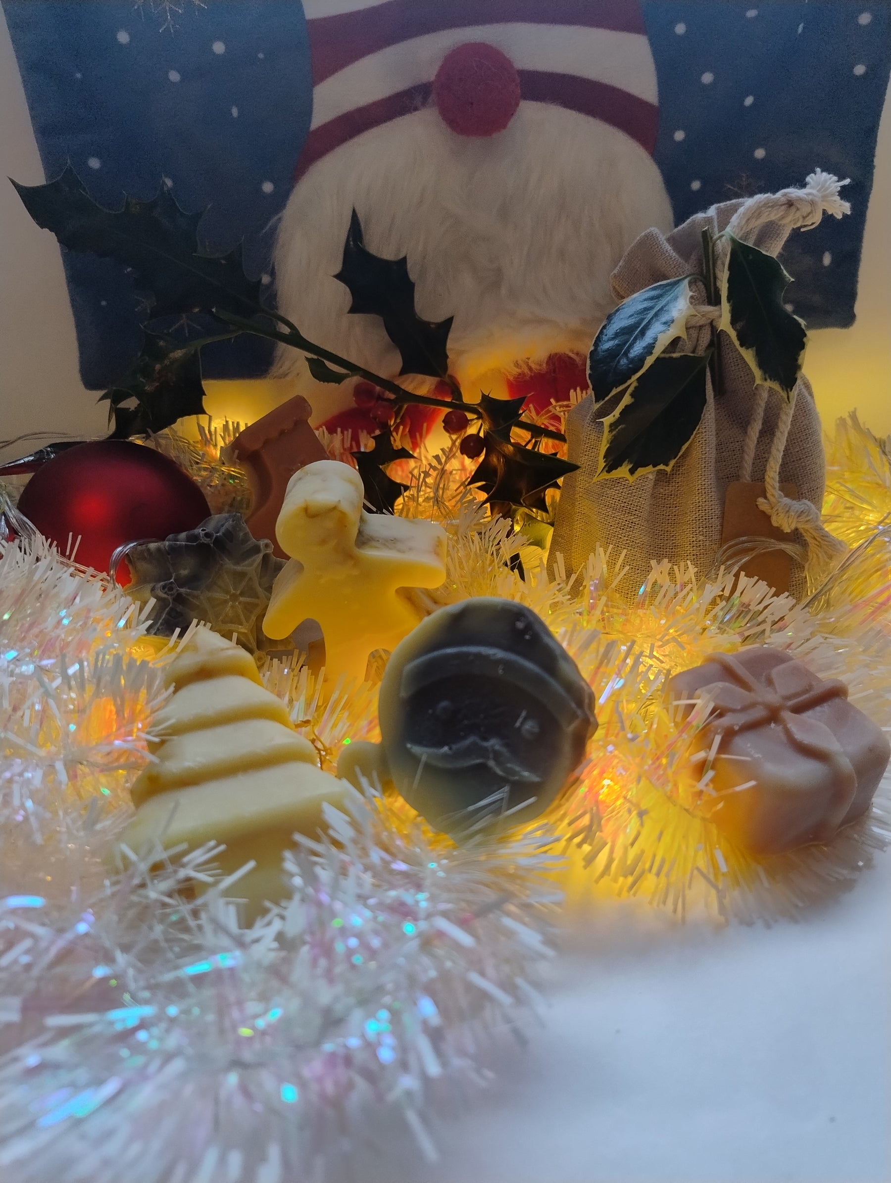 Mini savon en forme de sapin et pere noel - Les Petits Savons