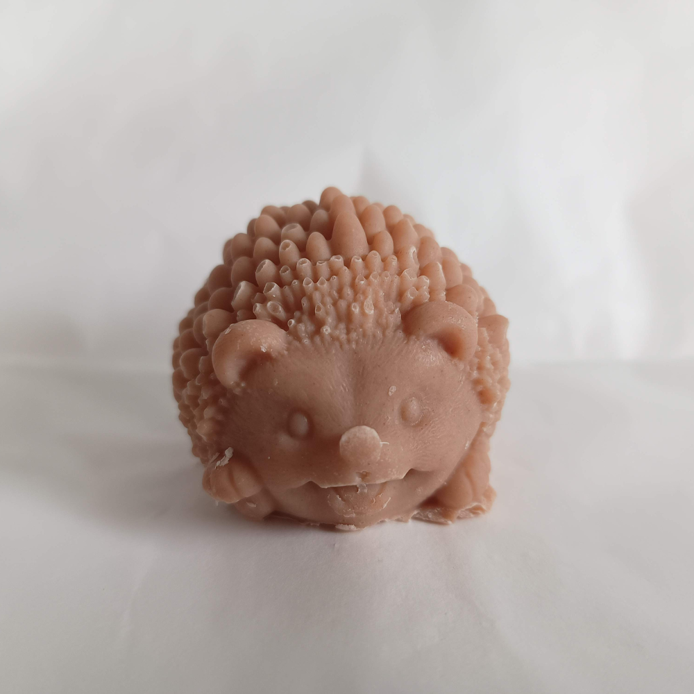 Savon surgras naturel sans huile essentielle amande douce et argile forme herisson - Les Petits Savons