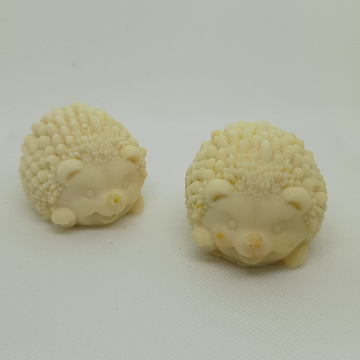Savon naturel surgras cameline et jojoba forme herisson - Les Petits Savons