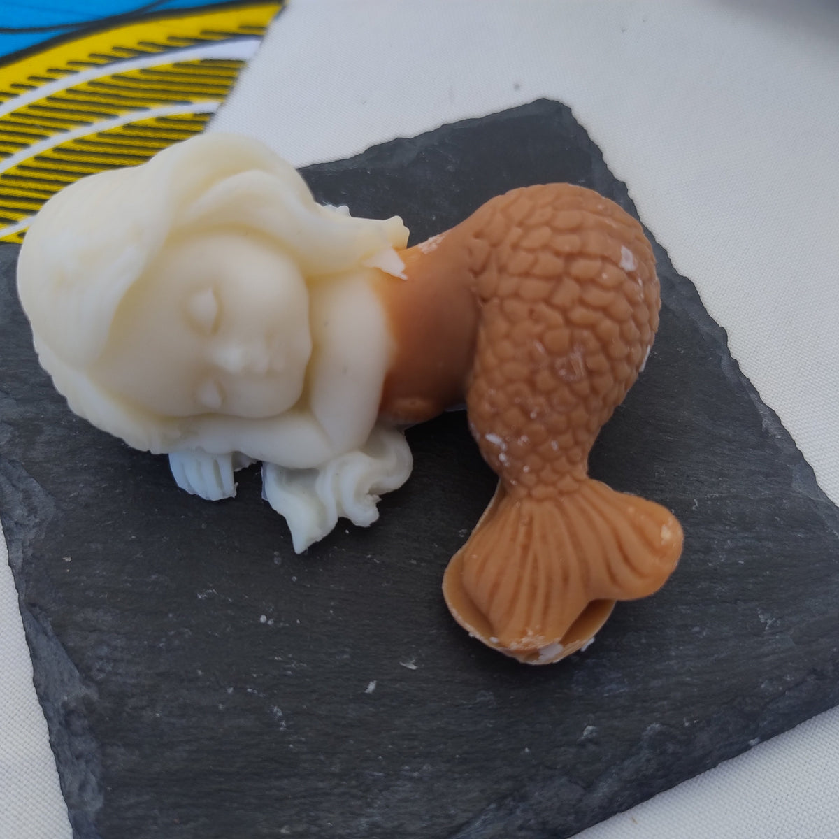 Savon sans huile essentielle en forme de sirène endormie