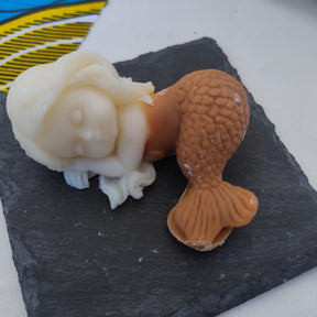 Savon sans huile essentielle en forme de sirène endormie