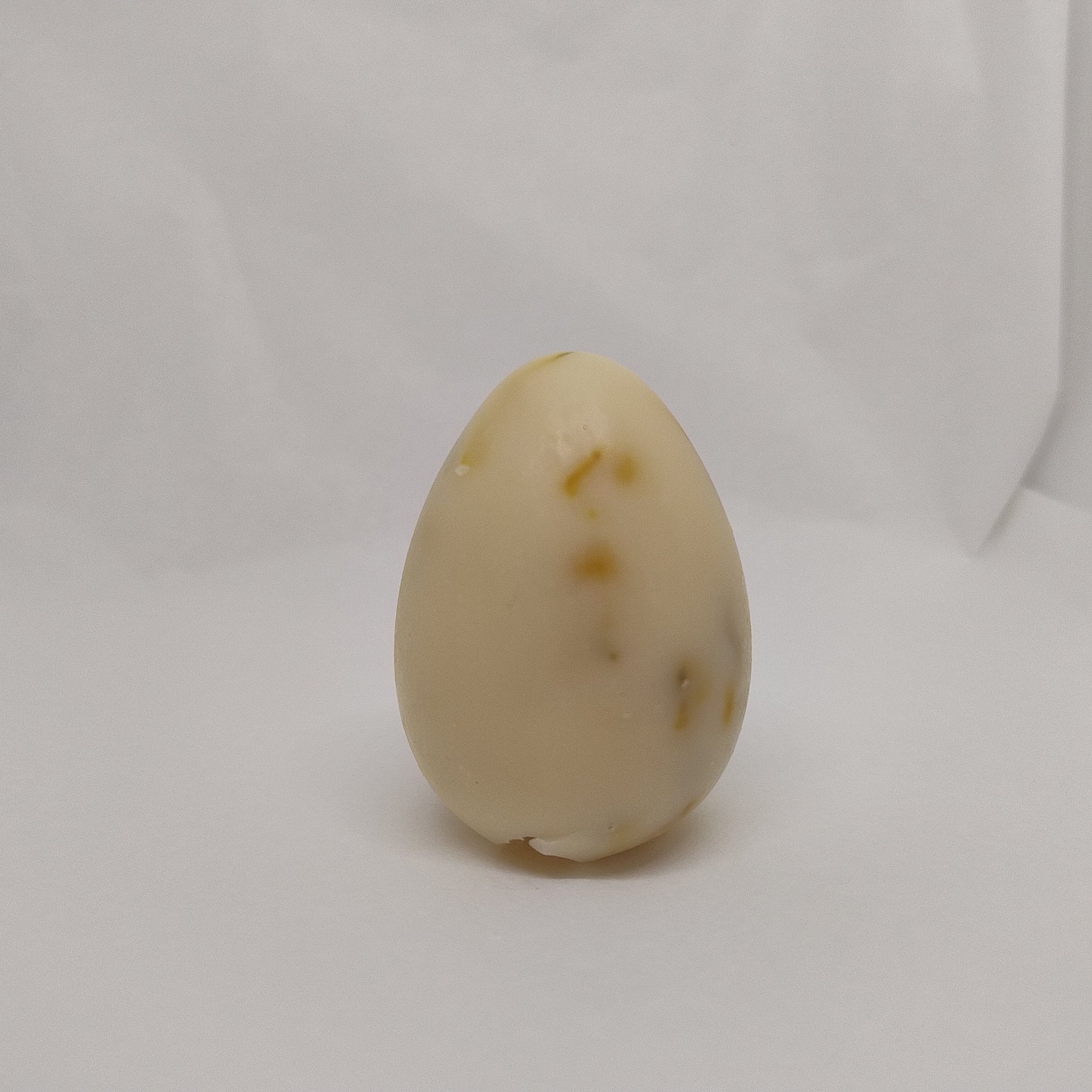 Savon naturel surgras Cameline et Jojoba en forme d'oeuf